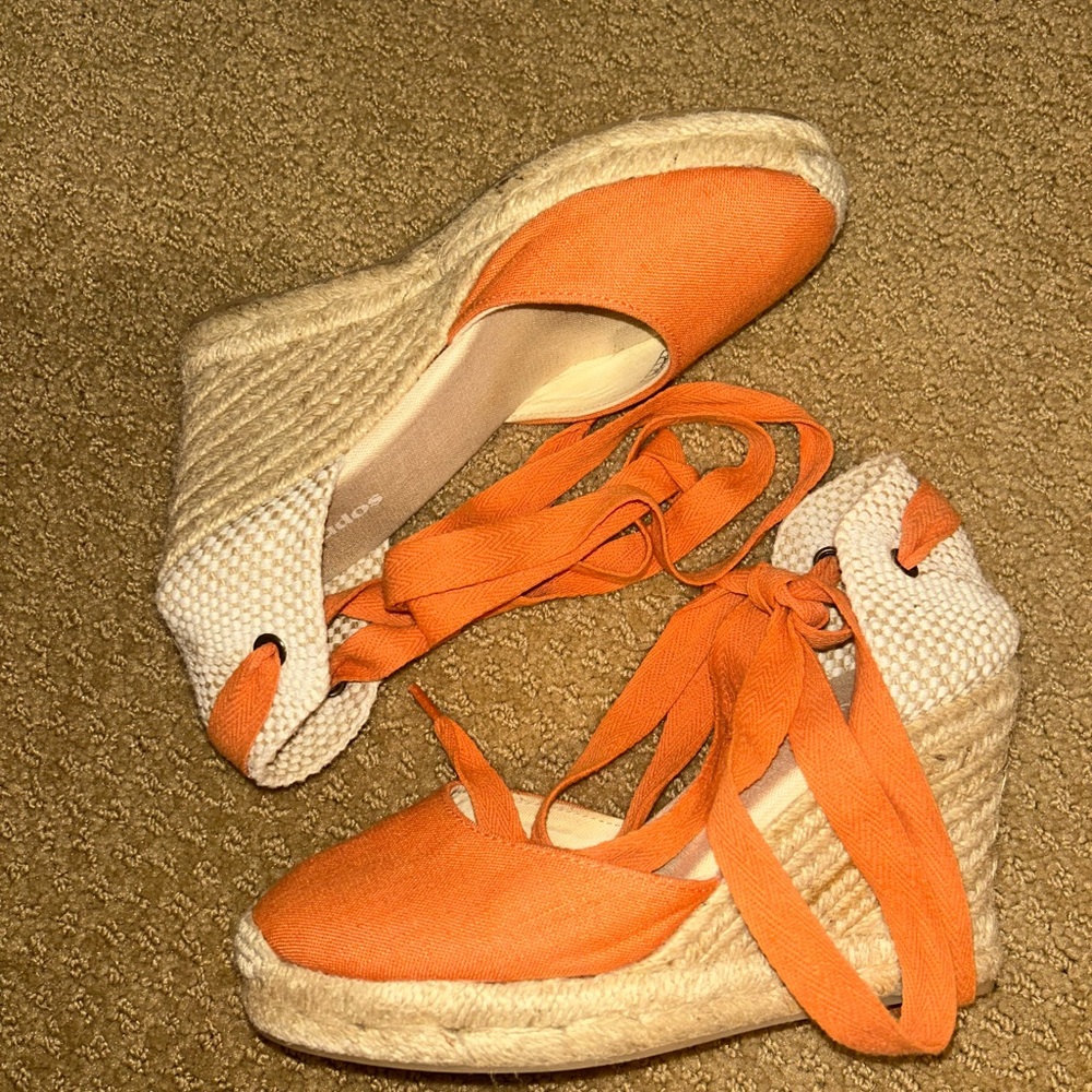Women’s orange soludos wedges